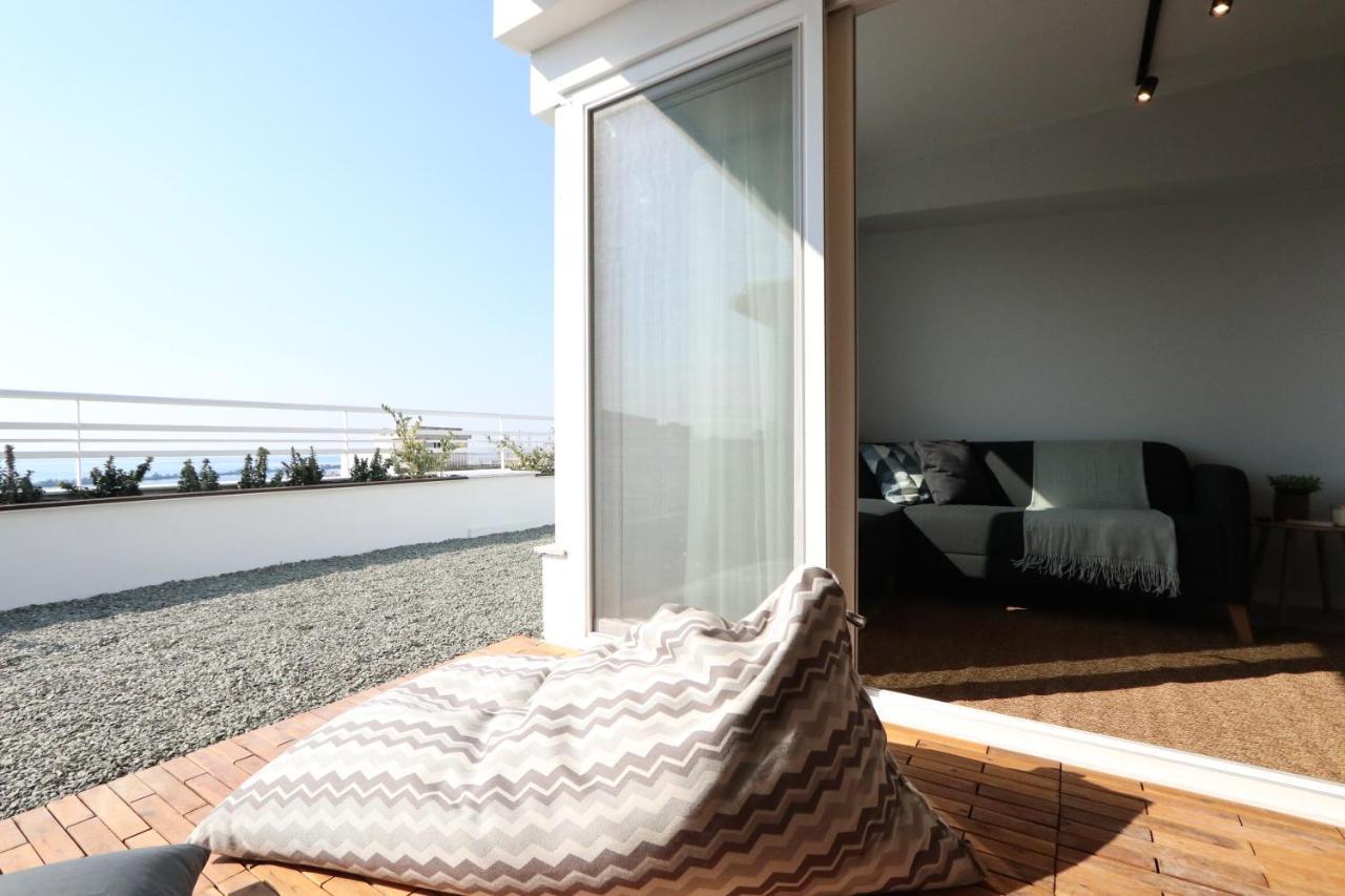 Port De L'Eau Roof Garden Apartment Tesalonika Bagian luar foto