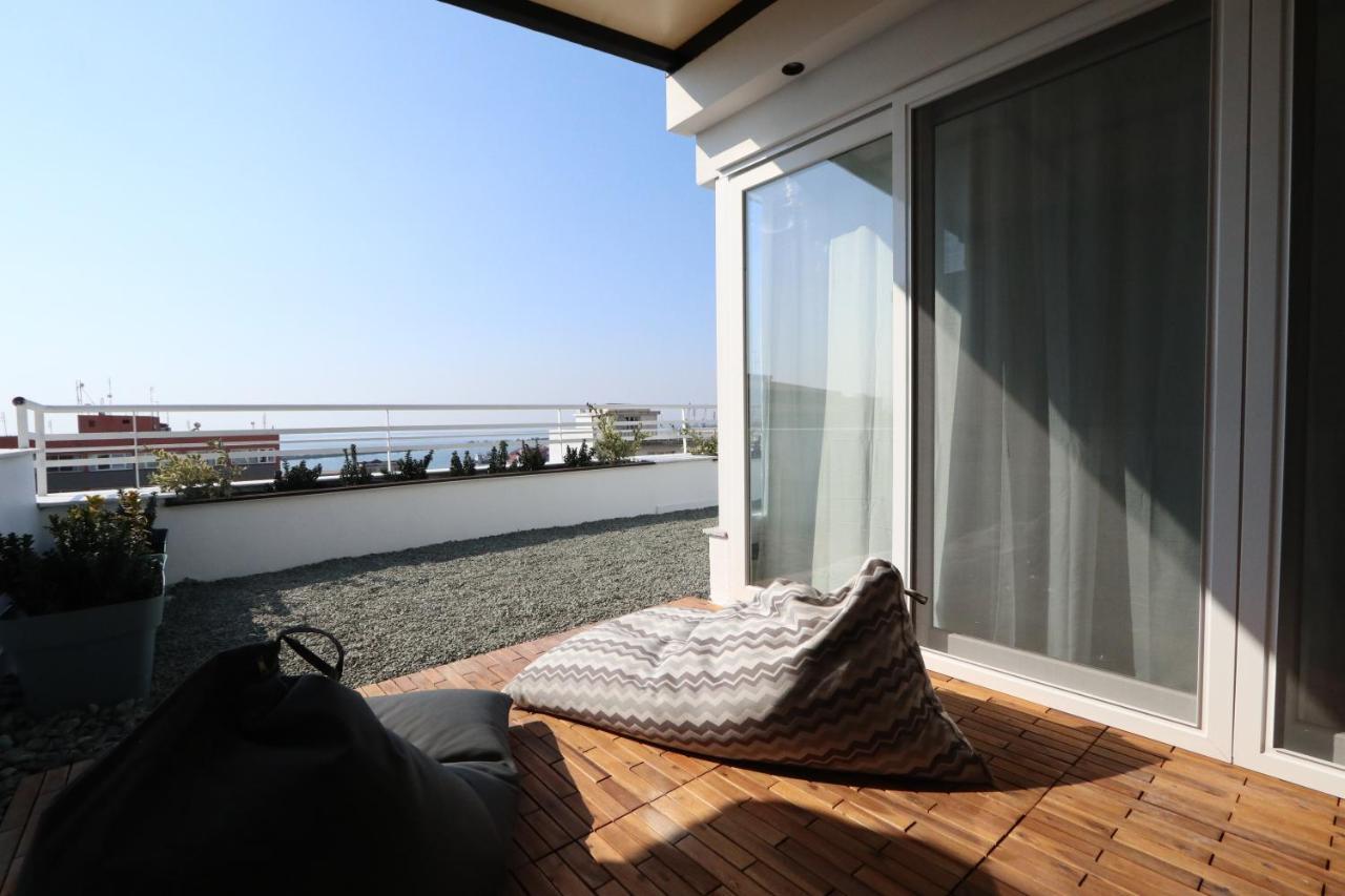 Port De L'Eau Roof Garden Apartment Tesalonika Bagian luar foto